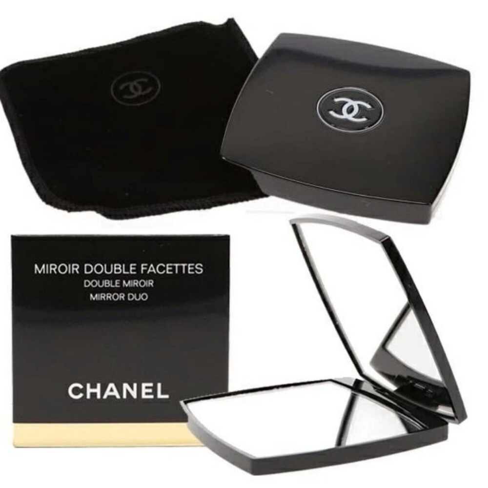 Chanel Black Compact Mirror Duo